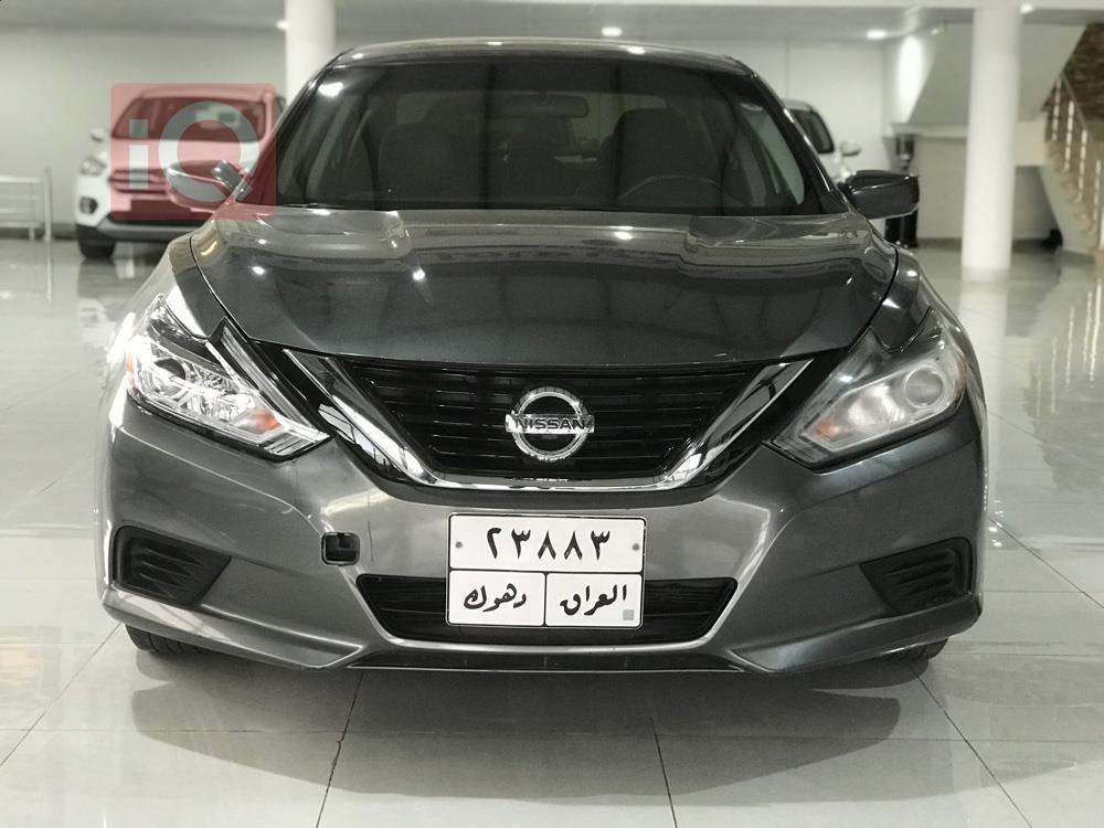 نيسان ألتيما